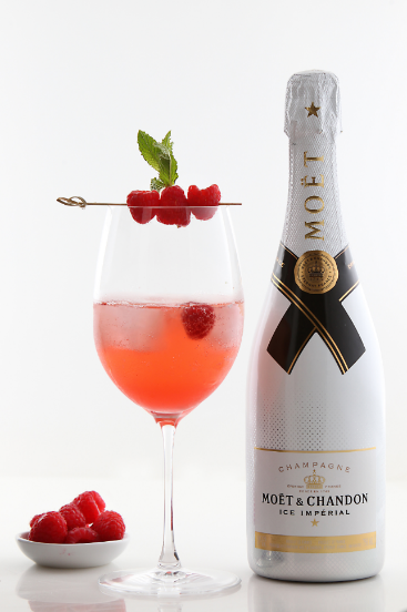 Champagne Cocktail Cooldowns for Summer created with Moët
