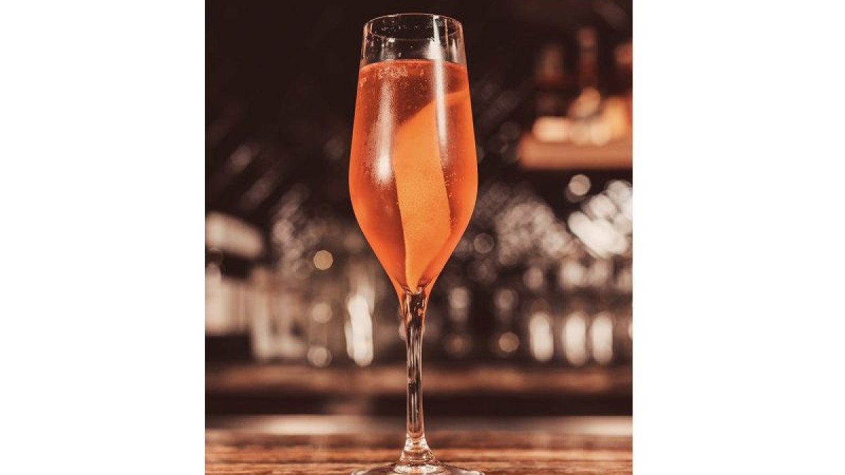 Mandarine Napoleon Rounds Out Its National Bartender Competition